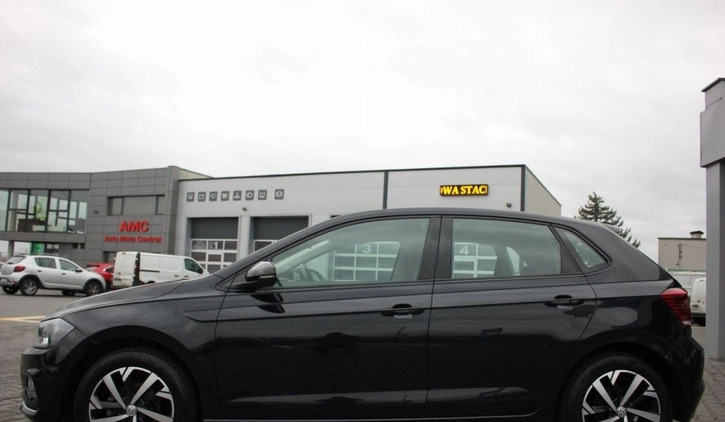 Volkswagen Polo cena 42900 przebieg: 49303, rok produkcji 2019 z Gniezno małe 254